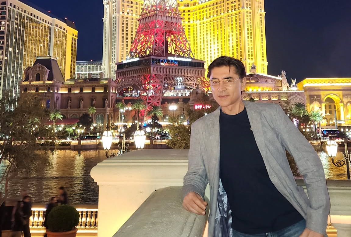 Степан Джигарханян.