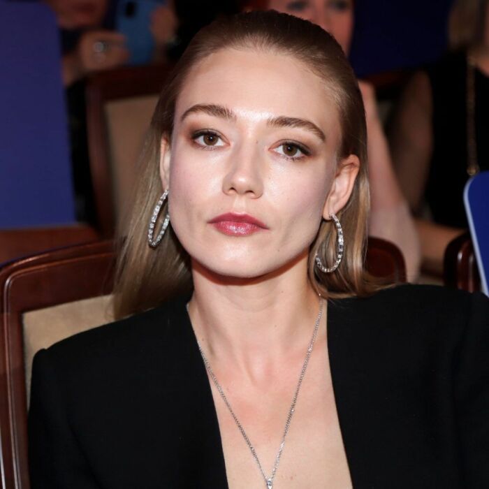 Оксана Акиньшина. Оксана Акиньшина.