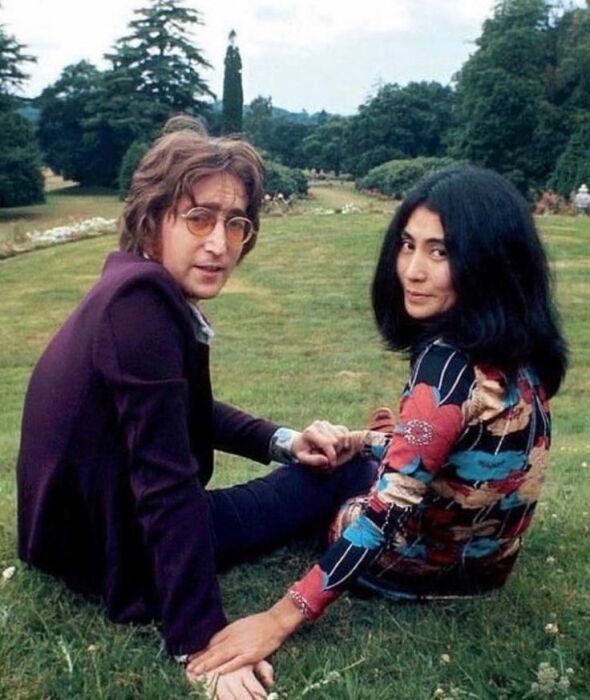 Джон Леннон и Йоко Оно.