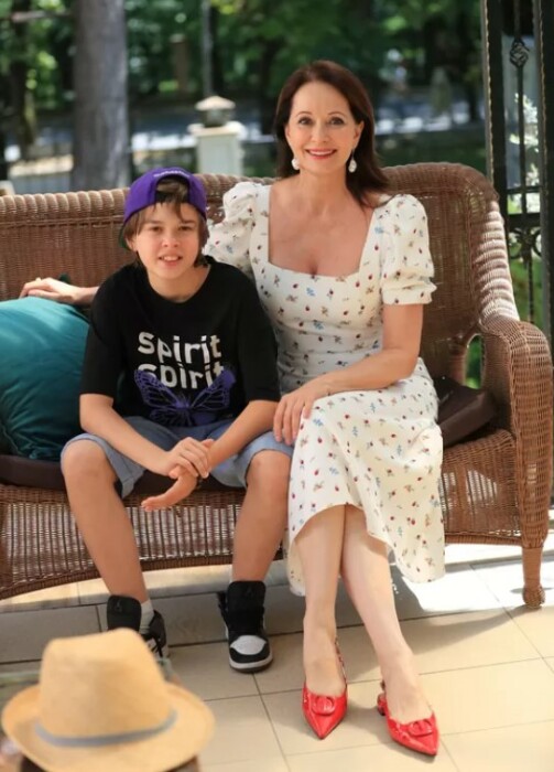 Ольга Кабо с сыном. Ольга Кабо с сыном.