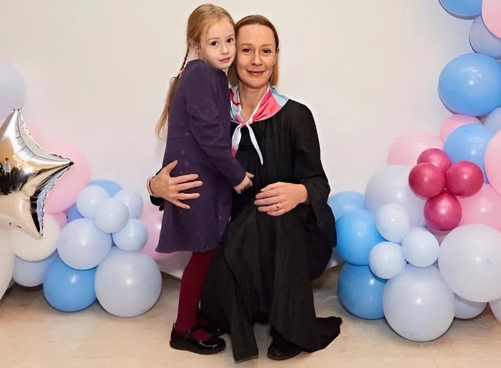 Евгения Дмитриева с дочерью.