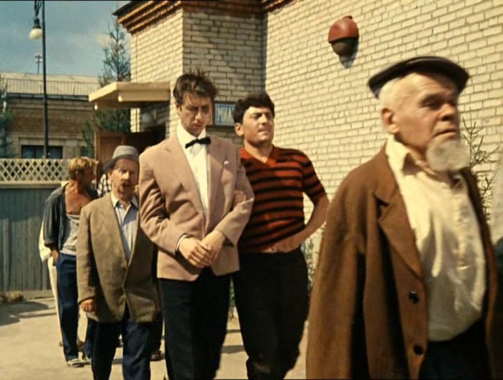 Виктор Гераскин (пижон в пиджаке).