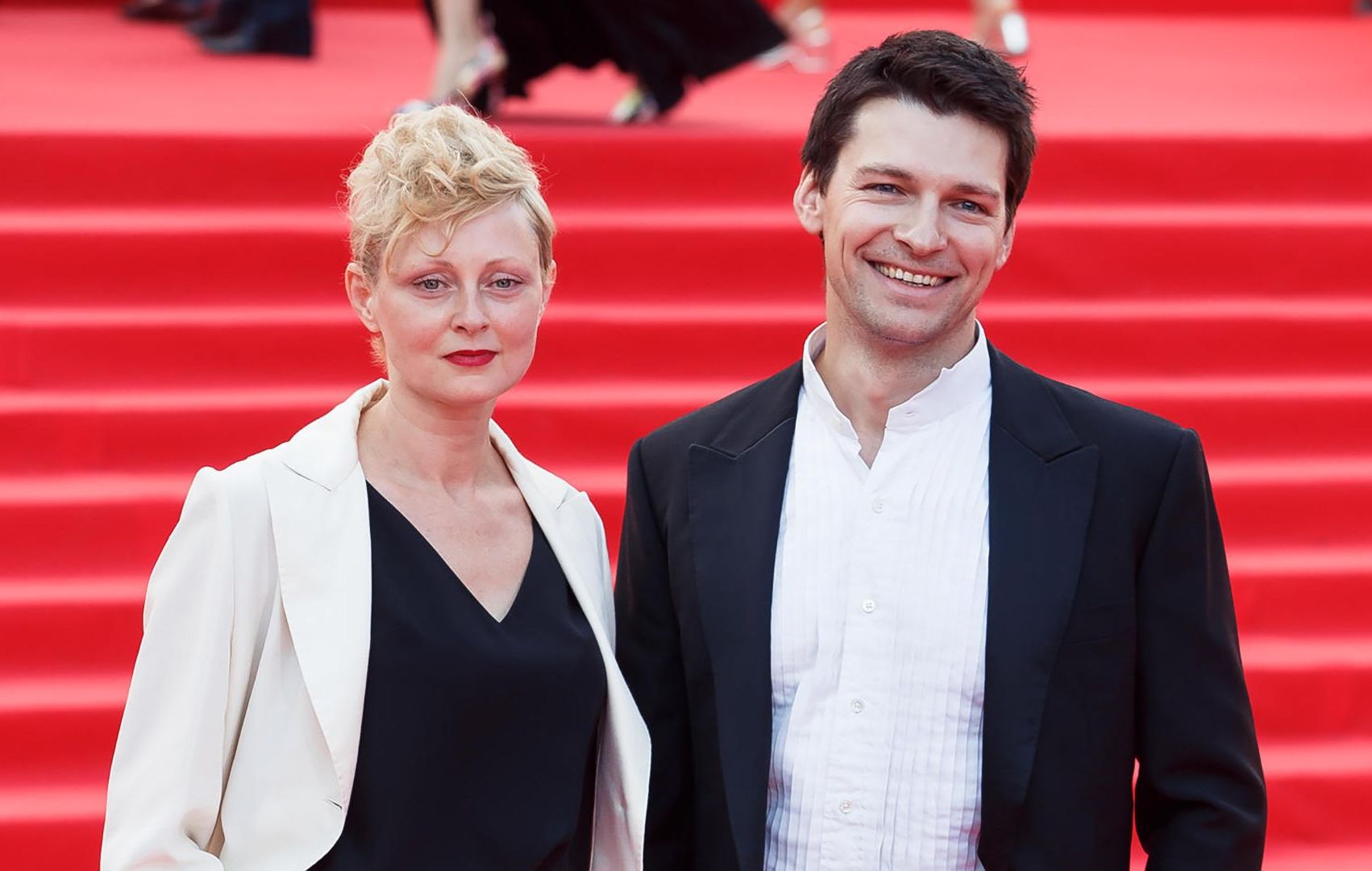 Даниил Страхов и Мария Леонова. Даниил Страхов и Мария Леонова.