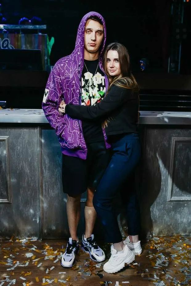 Тима Белорусских с женой. Тима Белорусских с женой.