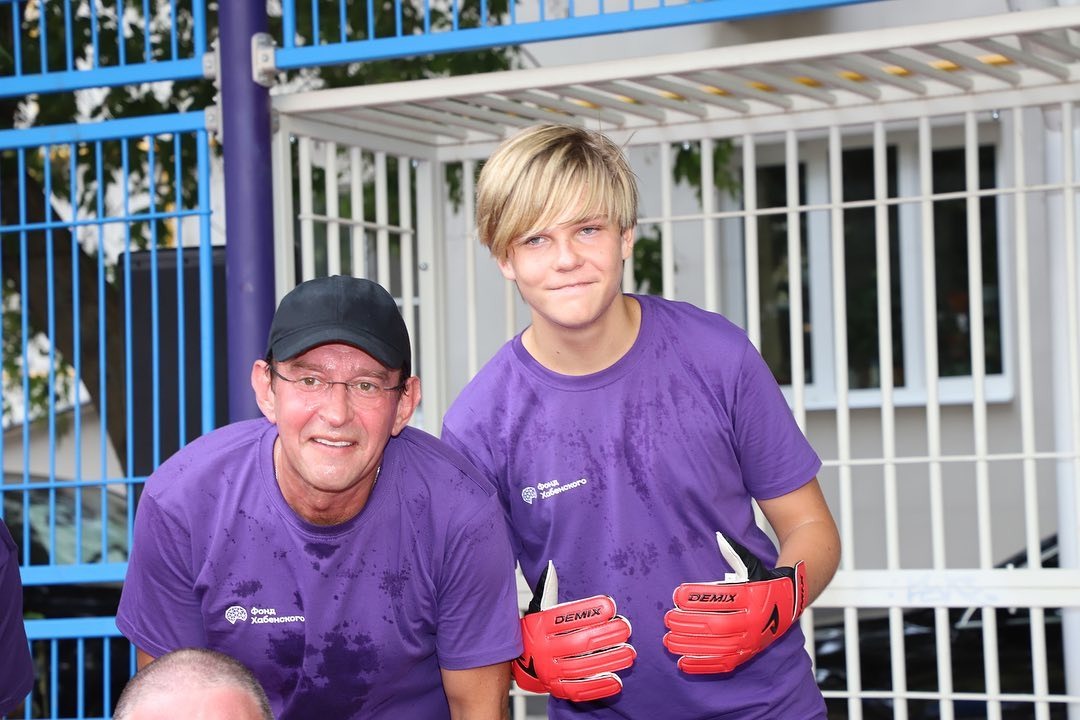 Константин Хабенский с сыном. Константин Хабенский с сыном.