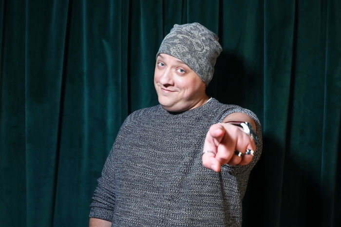 Роман Попов. Роман Попов.