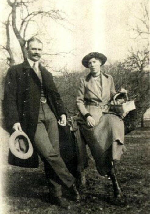 Великая княгиня Ольга Романова с мужем Николаем Куликовским. / Фото: livemaster.ru