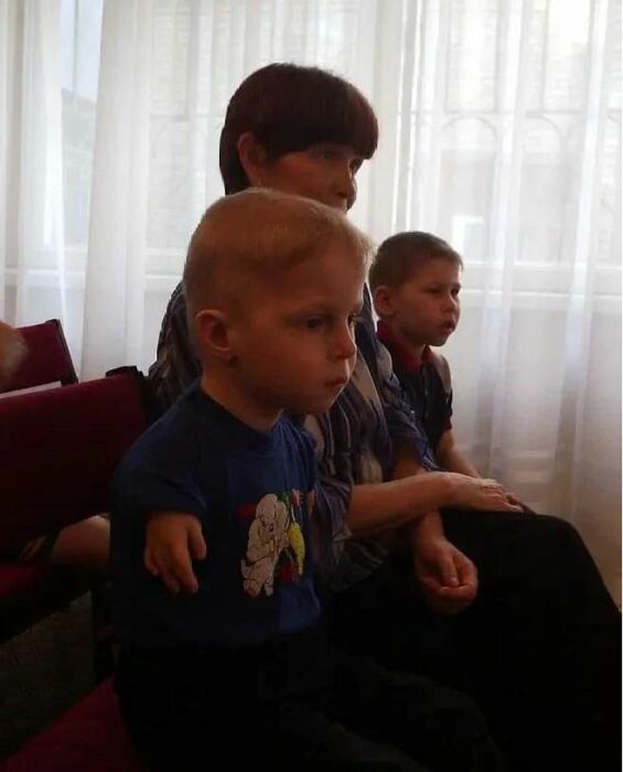 Роман Акулов в детстве. Роман Акулов в детстве.