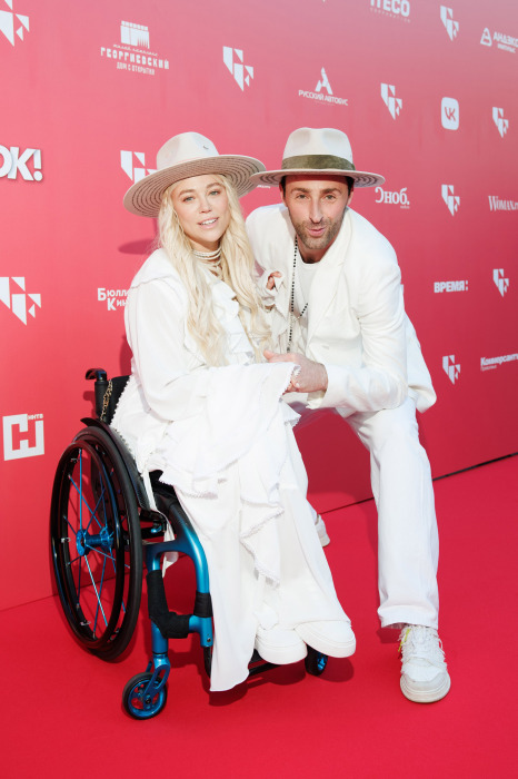 Георгий Перадзе и Ксения Безуглова. Георгий Перадзе и Ксения Безуглова.