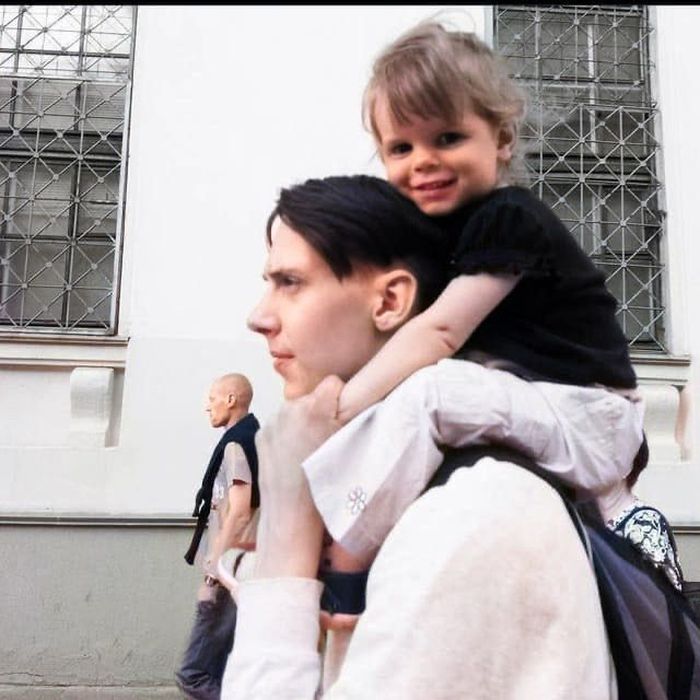 Тима Белорусских с дочерью. Тима Белорусских с дочерью.