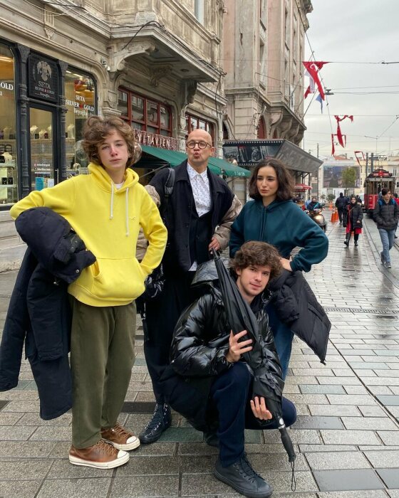 Егор Дружинин с детьми.