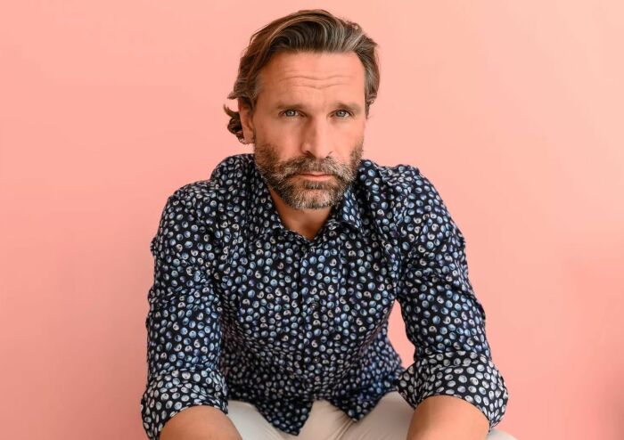 Виктор Добронравов. Виктор Добронравов.