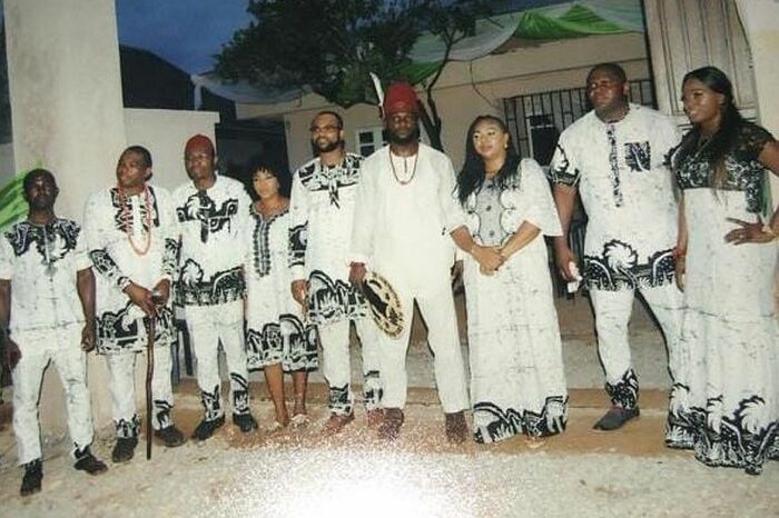 Семья Езеуго. Семья Езеуго.