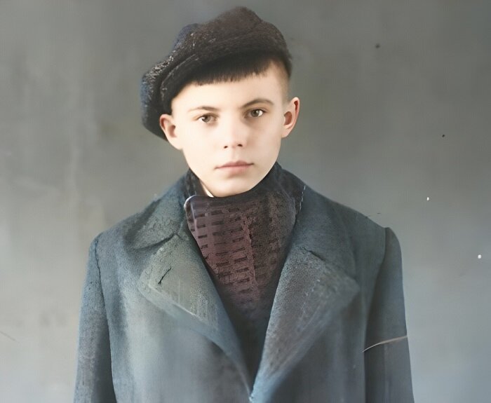 Ярослав Евдокимов в детстве. Ярослав Евдокимов в детстве.