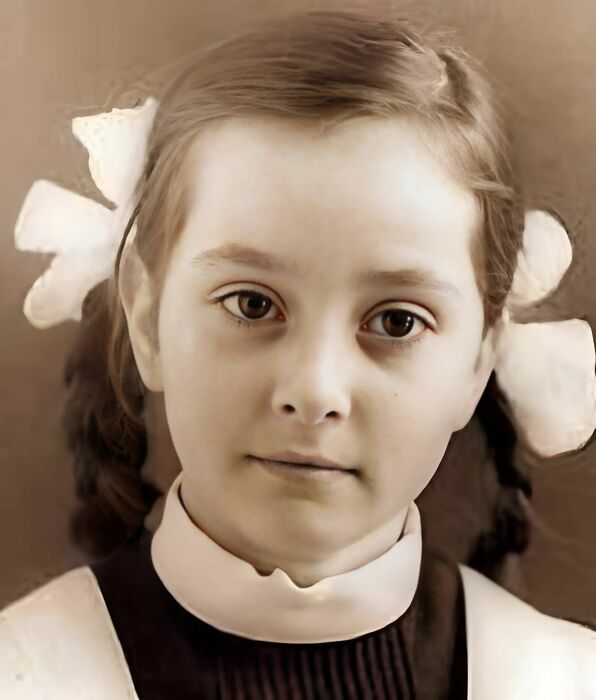 Ольга Кабо в детстве. Ольга Кабо в детстве.