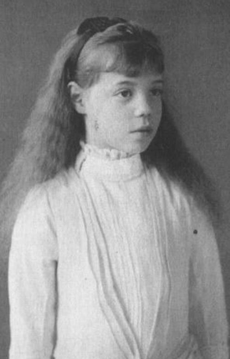 Великая княгиня Ольга Романова в детстве. / Фото: pinterest.com