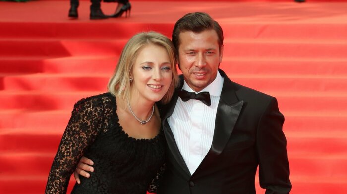 Андрей Мерзликин и Анна Осокина.