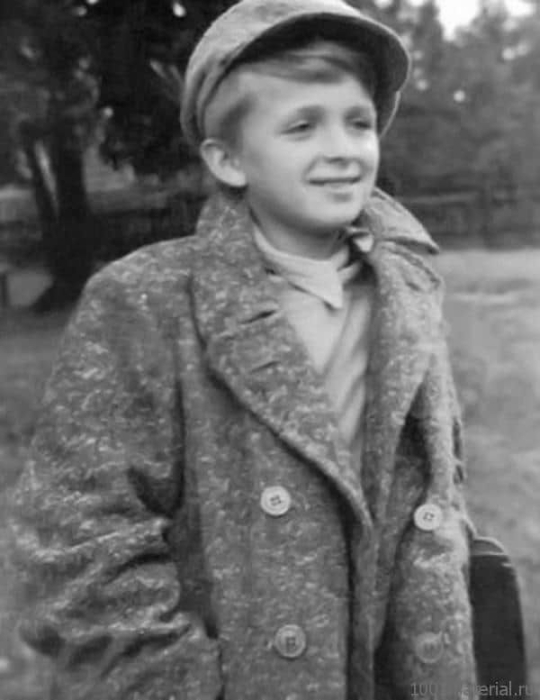 Евгений Стеблов в детстве. / Фото: www.zabavatut.ru