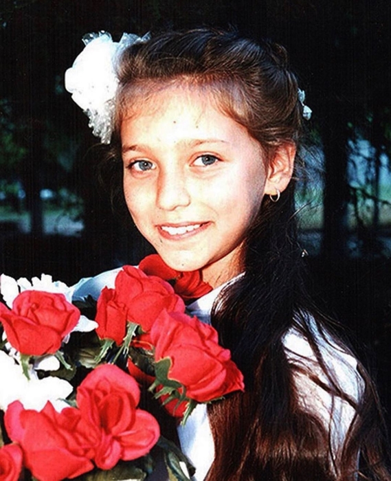 Регина Тодоренко в детстве. / Фото: ctv.by