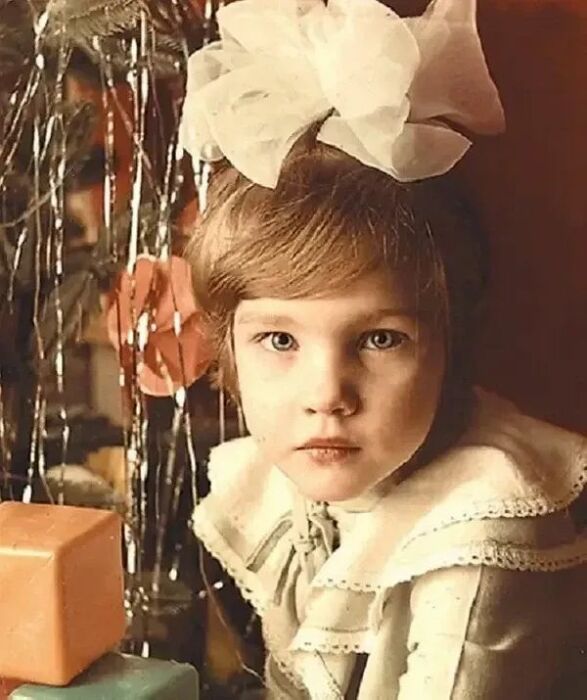 Наталья Водянова в детстве. Наталья Водянова в детстве.
