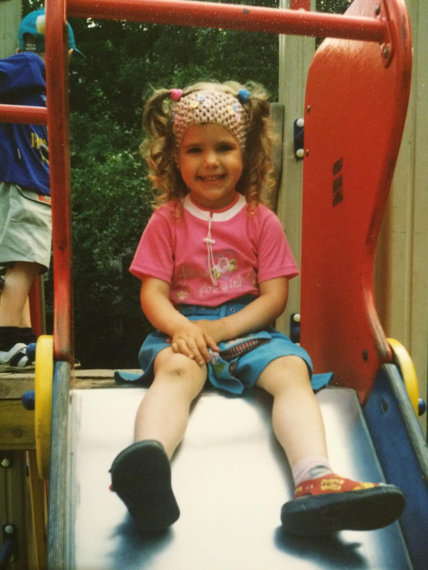 Дарья Кукарских в детстве. Дарья Кукарских в детстве.