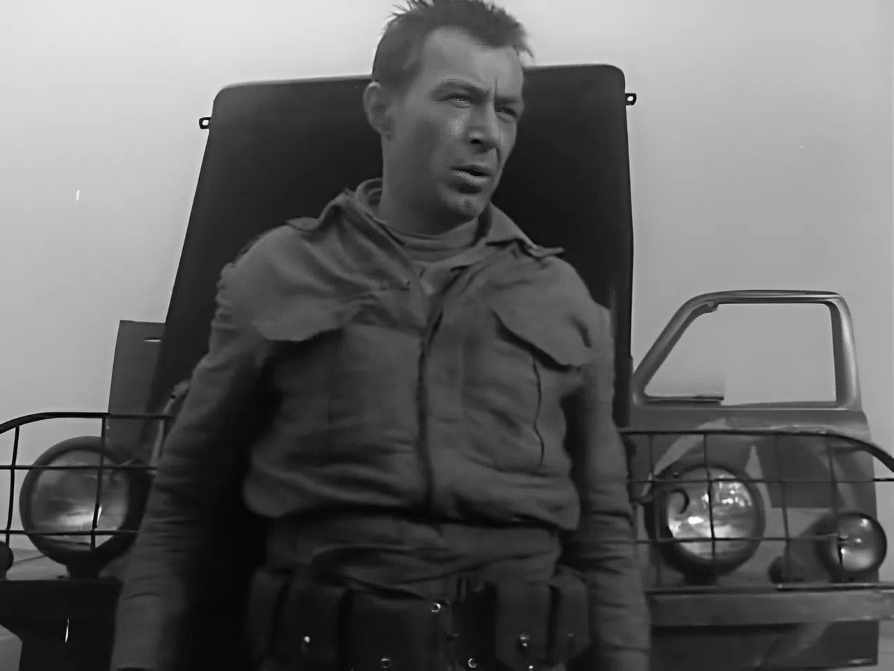 Николай Гринько в фильме «Мир входящему».