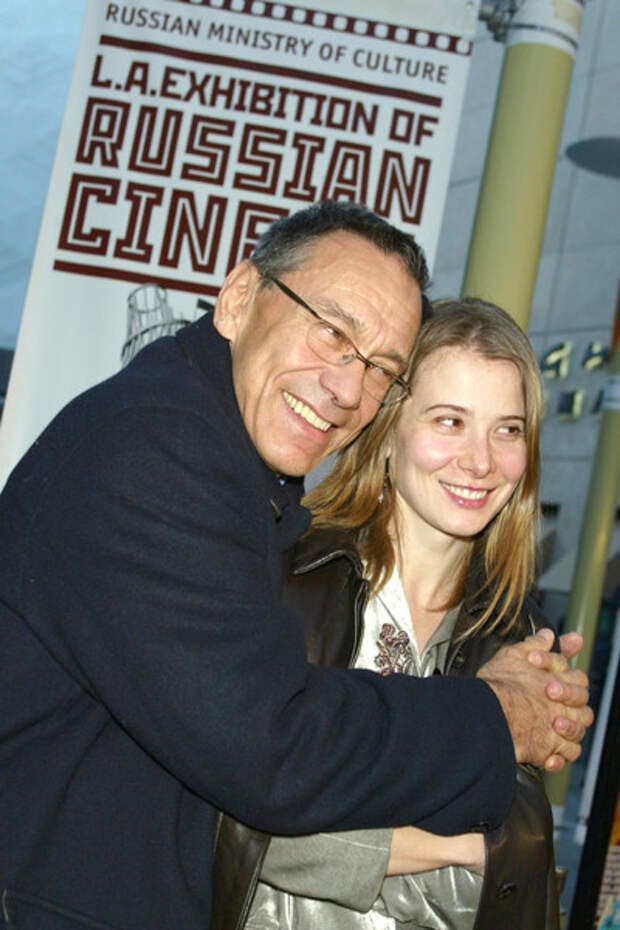 Юлия Высоцкая и Андрей Кончаловский. Юлия Высоцкая и Андрей Кончаловский.