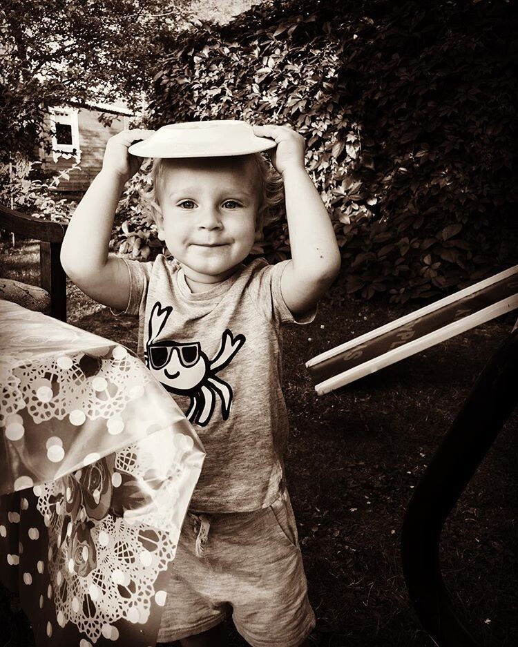 Александр Яценко в детстве. Александр Яценко в детстве.