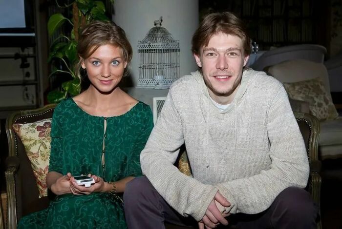 Никита Ефремов и Кристина Асмус.