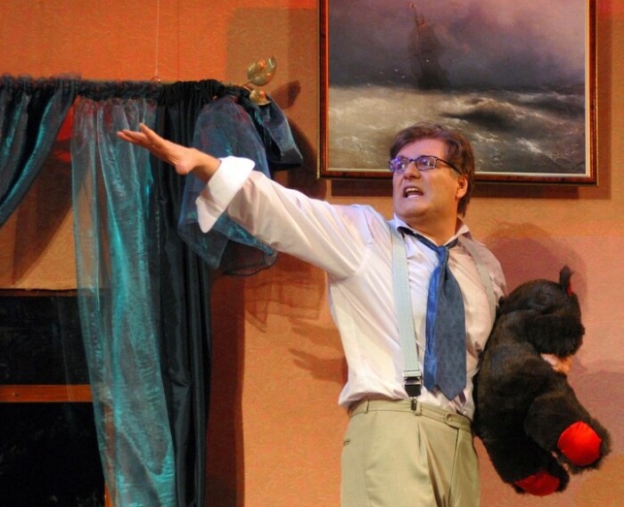 Владимир Симонов.