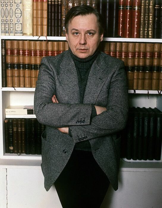 Олег Табаков. Олег Табаков.