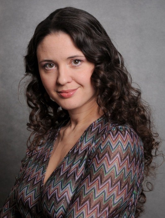 Анна Гарнова.