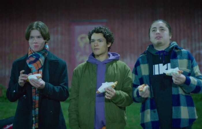 «Молодые монархи».