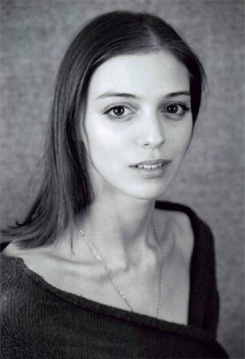 Нелли Уварова. Нелли Уварова.