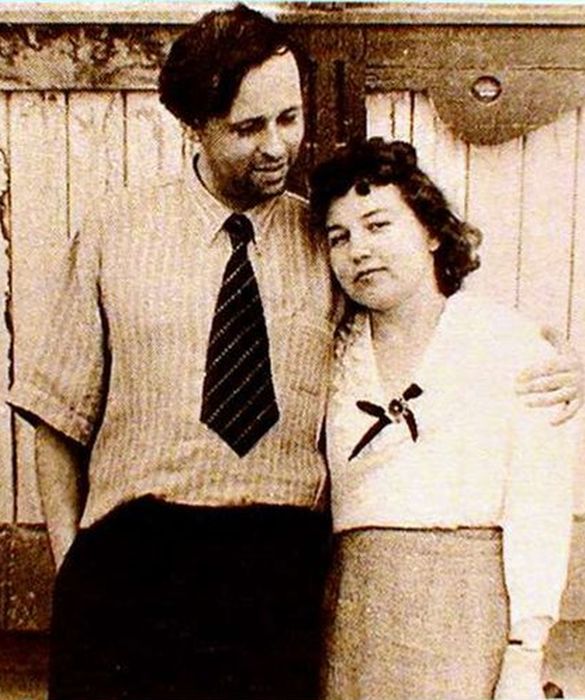 Андрей Сахаров и Клавдия Вихирева. Андрей Сахаров и Клавдия Вихирева.