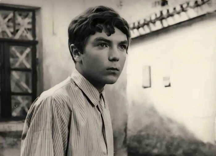 Юный Юрий Николаев.