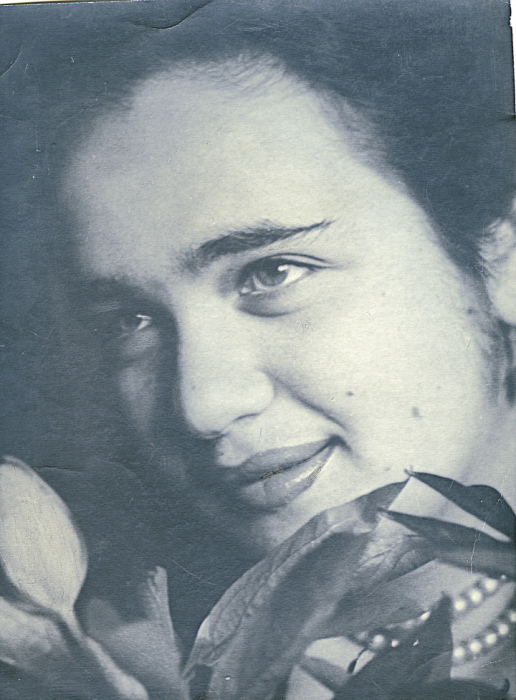 Галина Волчек в юности.