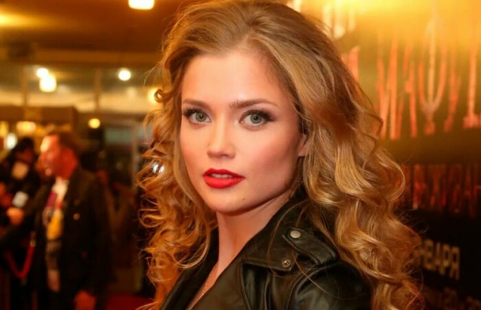 Алина Ланина.