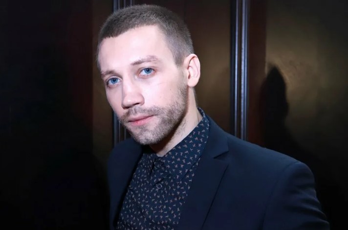 Александр Кузнецов.