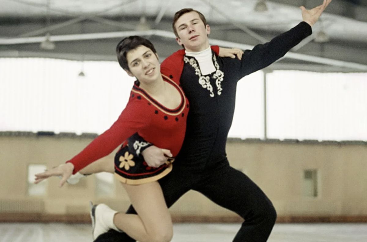 Ирина Роднина и Александр зайцев.