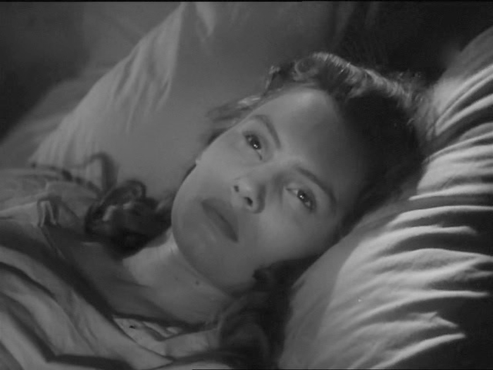 Алла Будницкая в фильме «Телеграмма». / Фото: kino-teatr.ru