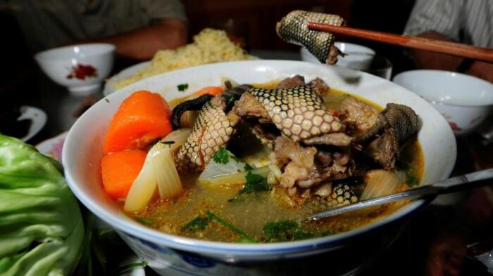 Китайская кухня способна шокировать кого угодно.