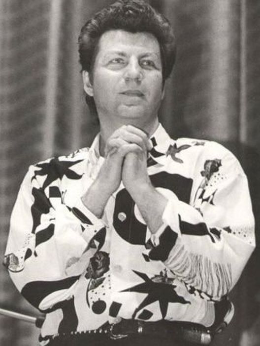 Ярослав Евдокимов. Ярослав Евдокимов.