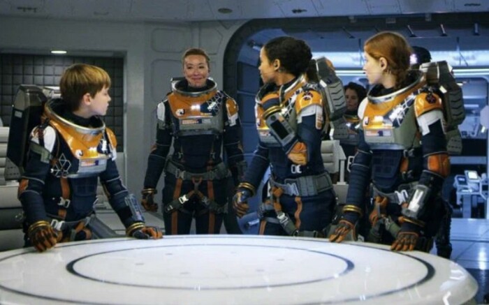 «Затерянные в космосе». / Фото: kinopoisk.ru