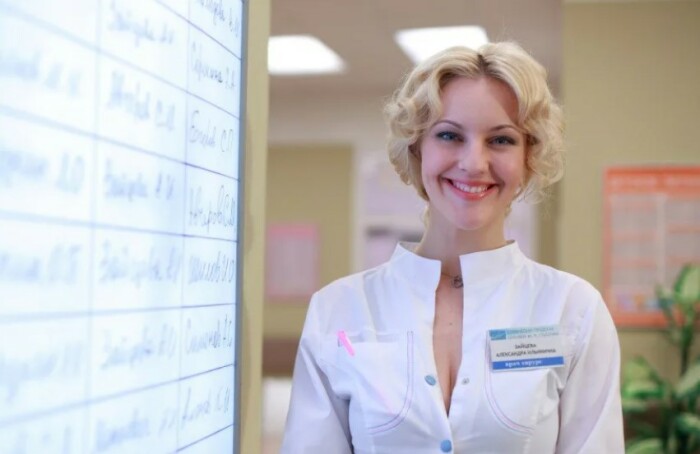 Яна Крайнова в сериале «Дневник доктора Зайцевой».