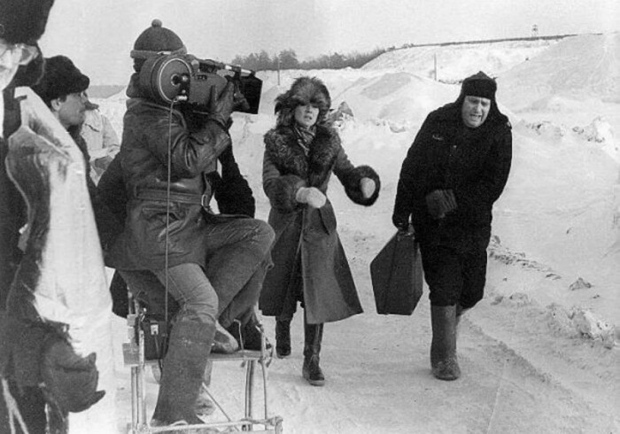 Кадр со съёмок фильма «Вокзал для двоих».