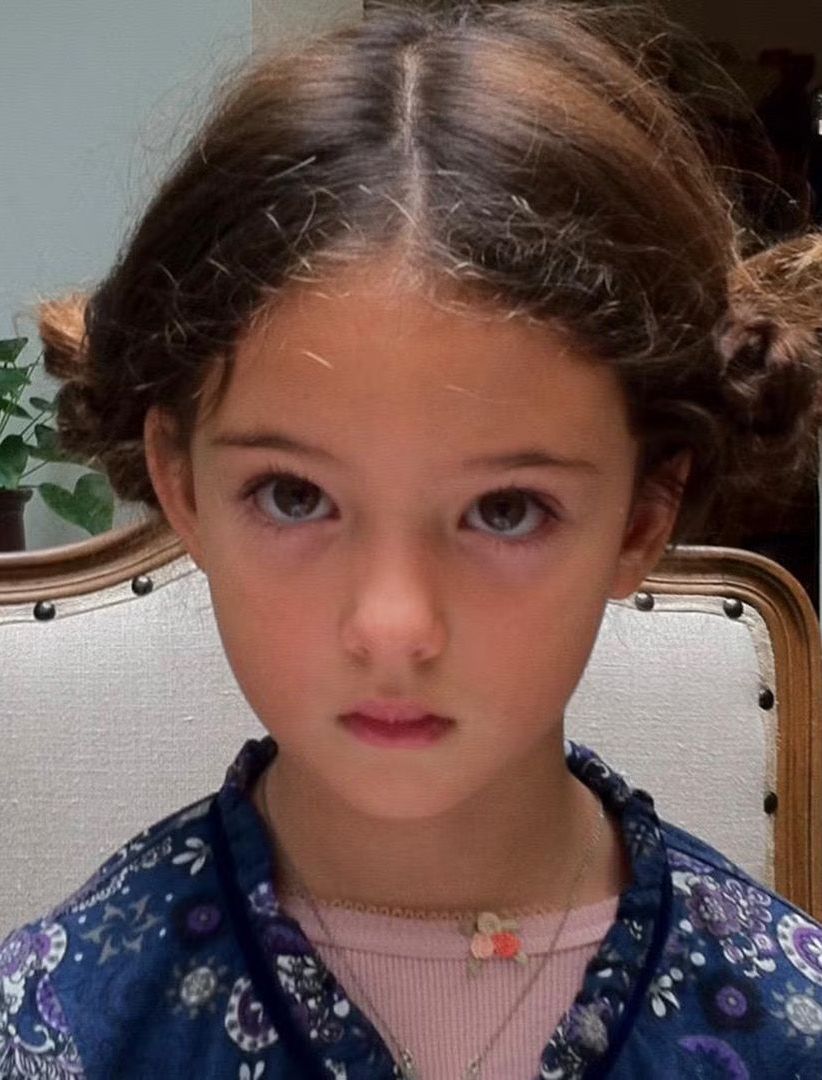 Дева Кассель в детстве.