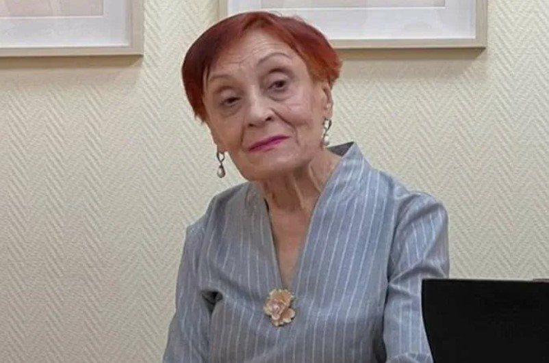 Елена Цорн.