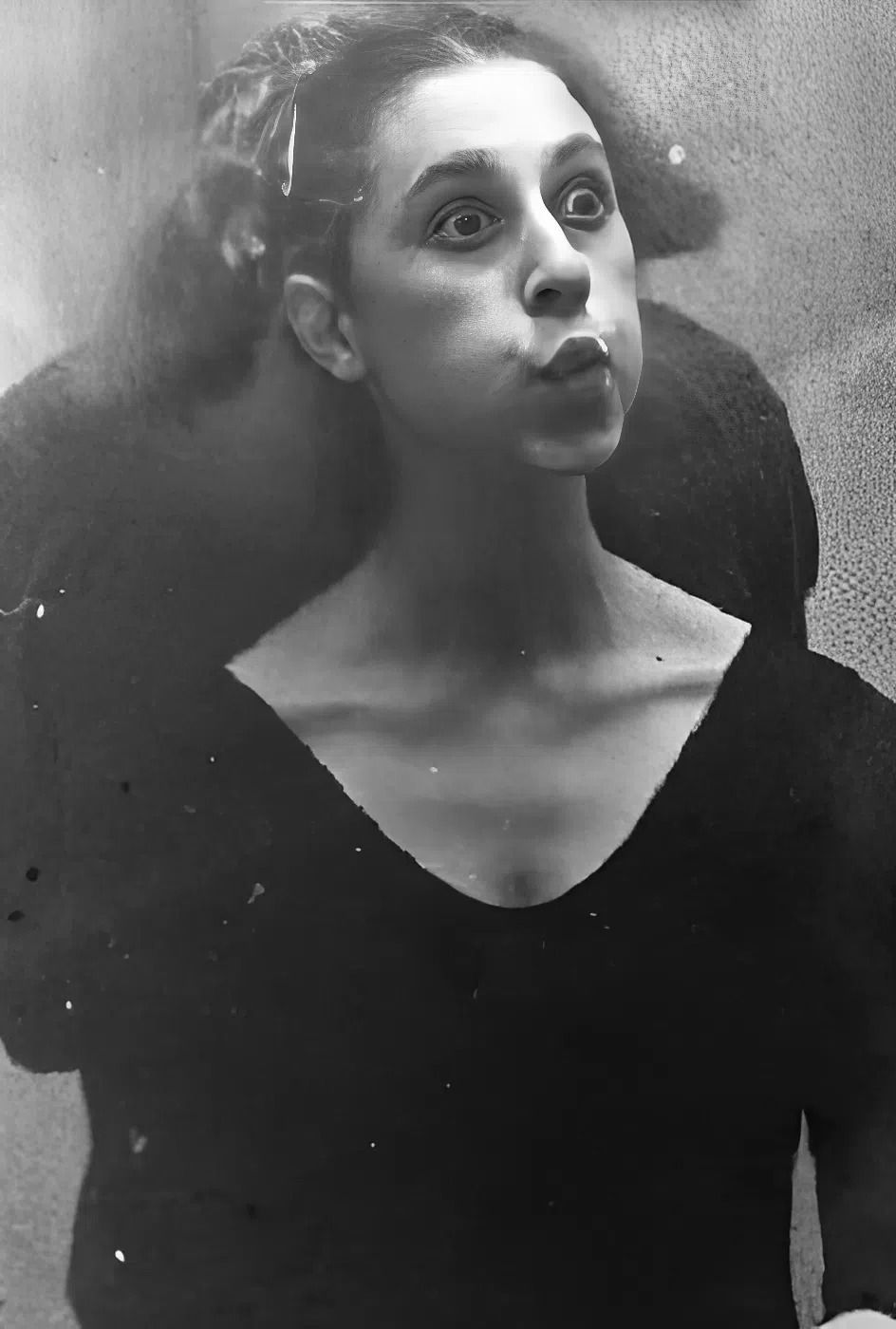 Юлия Рутберг в юности. Юлия Рутберг в юности.