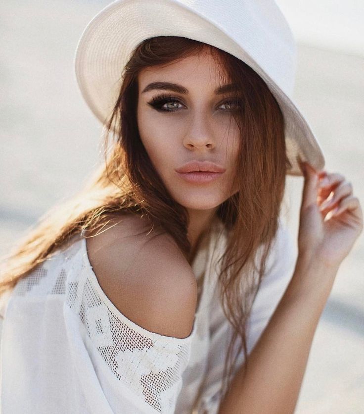 Яна Левенцева. Яна Левенцева.